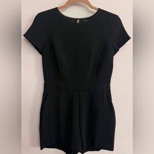 Banana Republic Factory Black Petite Short Sleeve Romper (Shorts) NWT